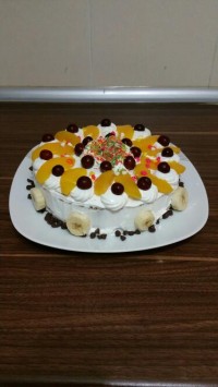 کیک رنگین کمون