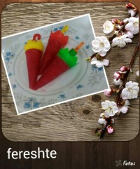 بستنی یخی آلبالویی