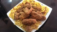 بال مرغ سوخاری چینی+ نودل سرخ شده