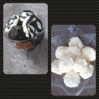 شیرینی نارگیلی با رویه شکلاتی