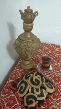 شیرینی دورنگ