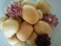 نان بروتشن کشمش و گردو