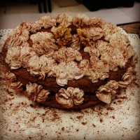 کیک گردو و فندق