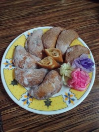 پیراشکی سیب شکری. :-)