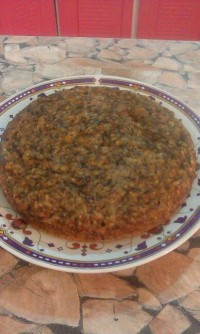 کیک موز با رویه کرم شیرین گردو نارگیل