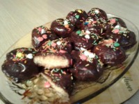 شیرینی نارگیلی با رویه شکلاتی