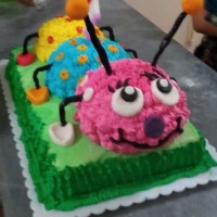 کیک مورچه برا تولد نوه هام درست کردم آجی گلم کمک کرد