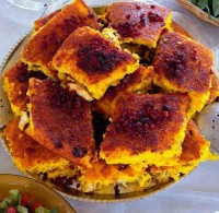 ته چین آلو و اسفناج با مرغ