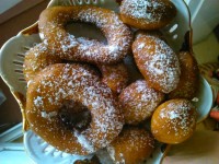 پیراشکی و دونات