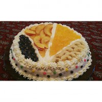 کیک چند میوه با خامه مخصوص