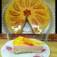 چیز کیک هلو . (بجای یسکویت از کیک اسفنجی استفاده کردم)