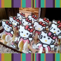 بیسکویت با تزئین ایسینگ