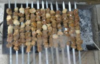 کباب چنجه بره مزه دار شده