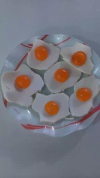 ژله ی تخم مرغی