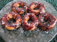 پیراشکی خانگی (دونات)