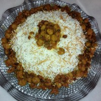 رشته پلو با گوشت قلقلی و کشمش