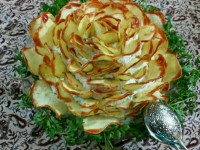 سالاد الویه... به شکل گل