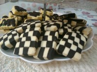 شیرینی شطرنجی