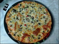 پیتزای مرغ وقارچ