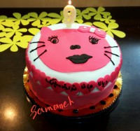 کیک تولد دخترم اولین بار کار با فوندانت