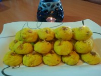 شیرینی پسته ای زعفرانی