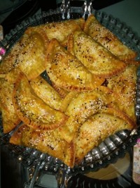 پیراشکی قارچ و گوشت
