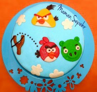 اولین تجربه کیک با فوندانت برای تولد دوسالگی پسرم