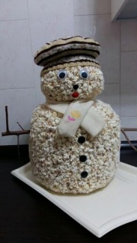 آدم برفی شب یلدا