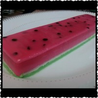 ژله ناودونی هندوانه ای شب یلدا