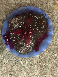 دوباره کیک شکلاتی با تزیین ژله