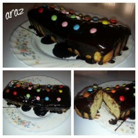 کیک موز با روکش شکلات