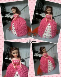 کیک اسفنجی به شکل باربی