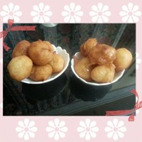 دونات (پیراشکی) توپی با رویه شیری