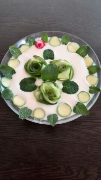 تزیین ماست خیار