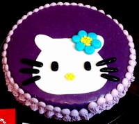 کیک با روکش فوندانت