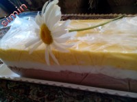 بستنی سنتی سه رنگ