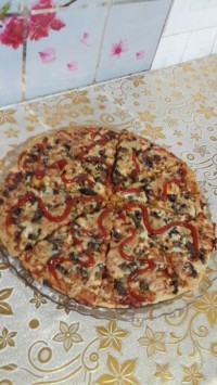 اینم پیتزای من