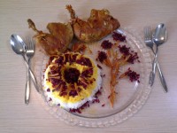 هویج پلو با مرغ سرخ شده