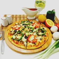 پیتزا قارچ و گوشت