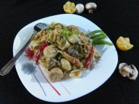 اسپاگتی با مرغ وسس آلفردو