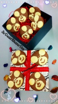 بیسکوییت دو رنگ مدل خرس پاندا