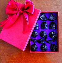 اینم شکلاتای خوشگل من