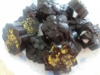 شکلات مغزدار تخم مرغی