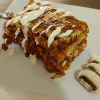 اینم برش لازانیا