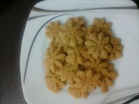 شیرینی کره بادام زمینی با پودر کیک