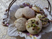 شیرینی پسته ای شکلاتی