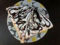 کیک ماستی باتزیین با ل پروانه.