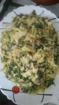 فارفاله با قارچ و اسفناج