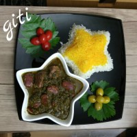 خورش قرمه سبزی با لوبیا عروس