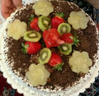 کیک شکلاتی با روکش خامه